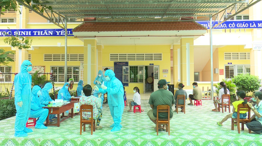 H.Tân Hồng phát hiện một số ca F0 qua test sàng lọc, phong tỏa ngay trong đêm