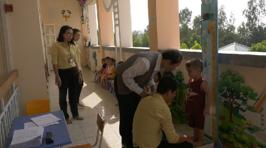 Khảo sát sự phát triển của trẻ mầm non