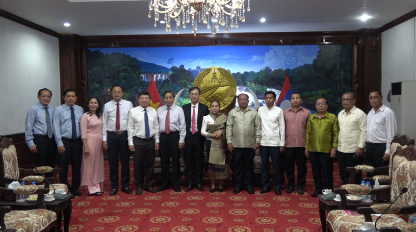 Lãnh đạo tỉnh Đồng Tháp chúc Tết Bunpimay tại Salavan, Lào