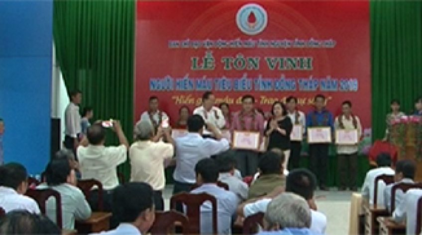 Tôn vinh người hiến máu tỉnh Đồng Tháp