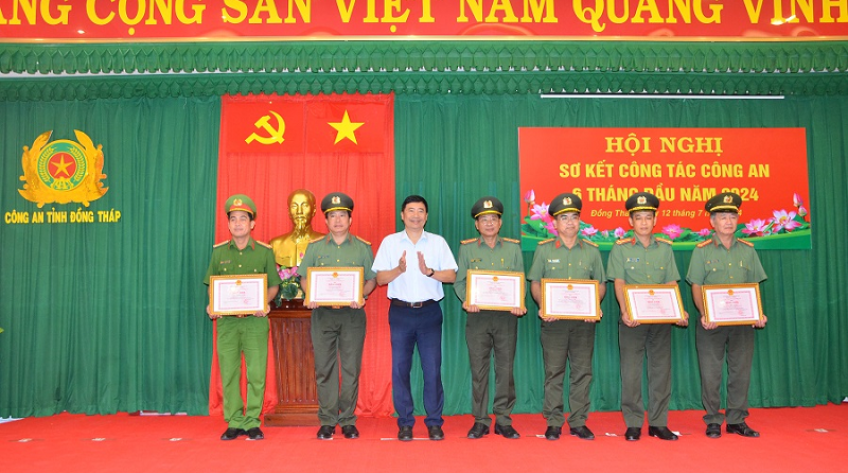 Công an Đồng Tháp sơ kết công tác 6 tháng đầu năm 2024