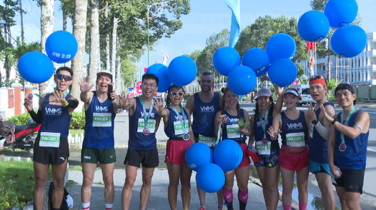 Hàng ngàn runners yêu hơn đất sen hồng sau Giải Marathon