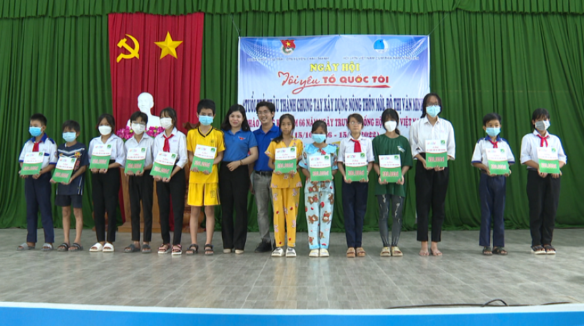 Thanh niên các địa phương tham gia nhiều nội dung vì cộng đồng