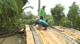 Thầy giáo Hà Hữu Thông - Cánh én hồng vùng biên