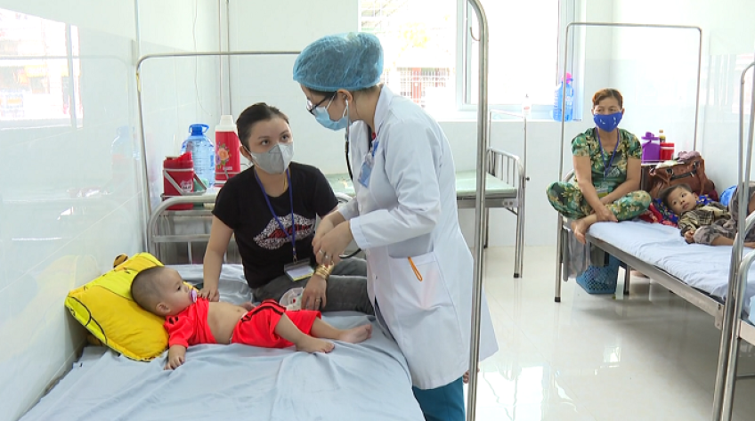 Nắng nóng, ca bệnh về tiêu hóa nhập viện tăng cao