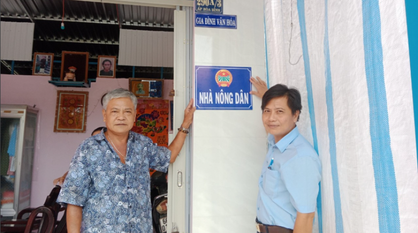 Huyện Lai Vung: Trao 9 