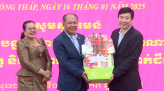 Bí thư Tỉnh ủy chúc Tết người có công ở huyện Tân Hồng