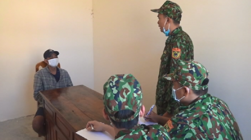 Phát hiện 2 đối tượng nhập cảnh trái phép trên sông Sở Thượng