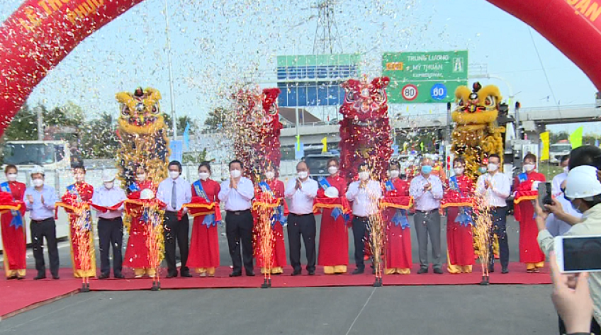 Thông xe cao tốc Trung Lương – Mỹ Thuận