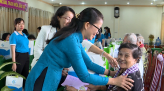 Khai mạc Liên hoan Xe hoa sen