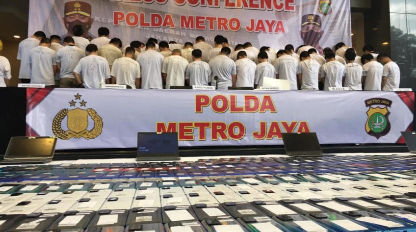 Indonesia bắt hàng chục người Trung Quốc dụ dỗ nạn nhân trò chuyện khiêu dâm để tống tiền