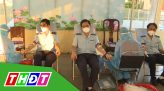 Đường thi công dang dở, người dân đi lại khó khăn