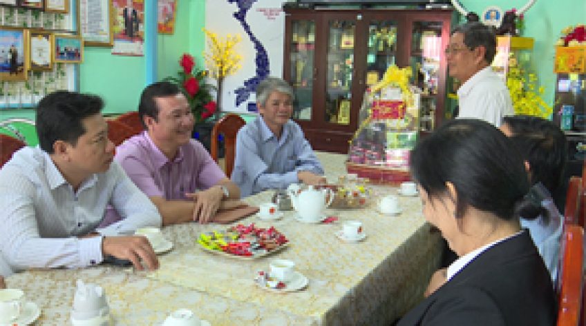 Lãnh đạo tỉnh thăm, chúc Tết tại huyện Thanh Bình
