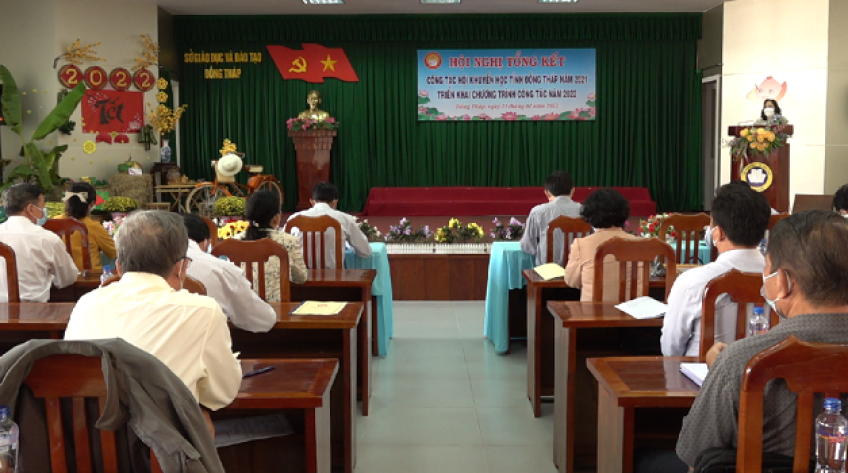 Đẩy mạnh phong trào học tập thường xuyên, học tập suốt đời