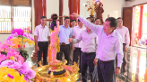 Đồng Tháp: Chủ động đốt cỏ bãi đất trống phòng chống cháy nổ