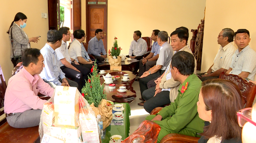 Lãnh đạo tỉnh chúc mừng Giáng sinh tại TP.Cao Lãnh và TP.Sa Đéc