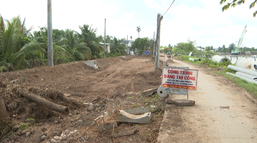 Đường giao thông bờ sông Bảo Định, nhiều điểm nghẽn được khơi thông