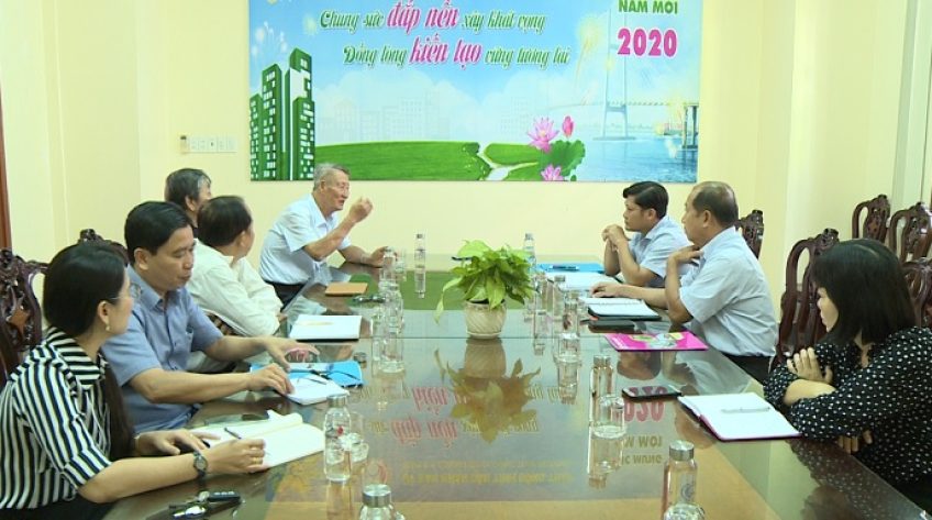 Lấy ý kiến trùng tù Văn Thánh Miếu Cao Lãnh – Biểu tượng của tinh thần hiếu học