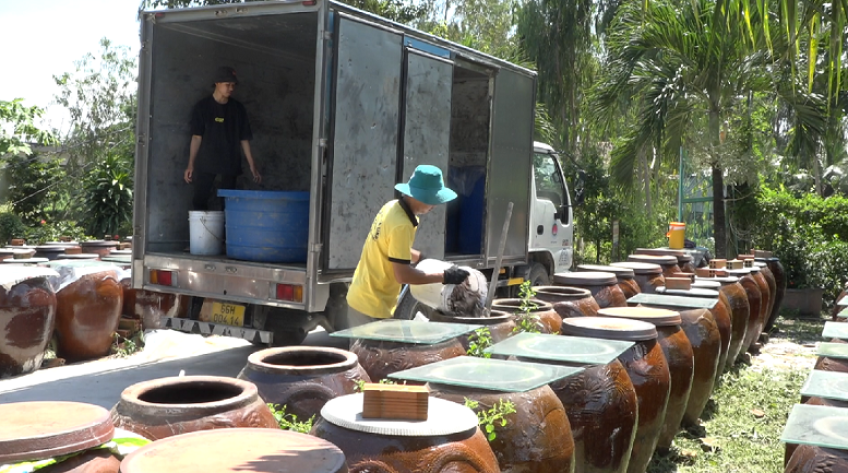 Mùa ủ mắm vùng đầu nguồn miền Tây