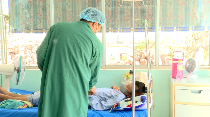 Đồng Tháp: Nguy cơ gia tăng bệnh lao ở người trẻ