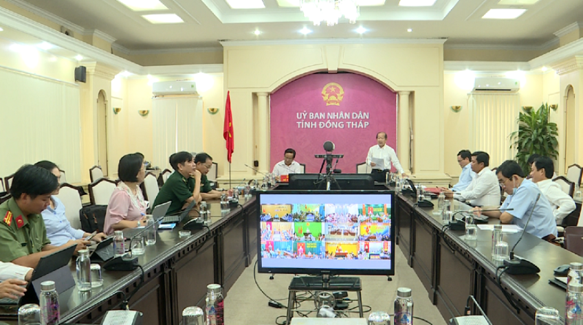 Sốt xuất huyết chững lại; Covid-19, đang điều trị 5 ca nhẹ