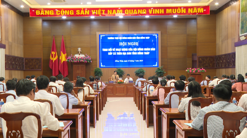 Trao đổi về hoạt động của HĐND cấp xã