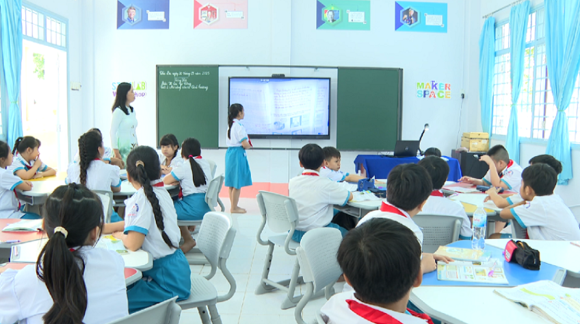 Tiểu học Lấp Vò: Học sáng tạo, dạy hiệu quả cùng số hóa