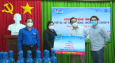 Giá vàng SJC giảm song vẫn cao hơn giá vàng thế giới trên 9 triệu đồng/lượng