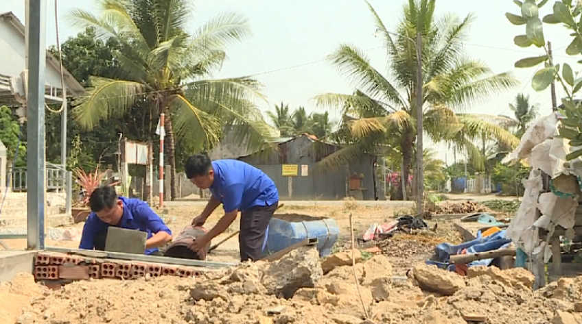 Tuổi trẻ Đồng Tháp chung tay xóa nhà tạm