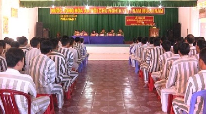 360 phạm nhân tại Trại giam Cao Lãnh được giảm án tù