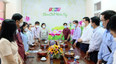 Lãnh đạo tỉnh thăm, động viên lực lượng công nhân vệ sinh trực Tết