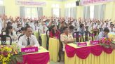 Hơn 200 phần quà trao cho học sinh nghèo Tân Hồng