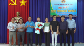 Công an Đồng Tháp khen thưởng 2 cán bộ chiến sĩ công an Chợ Mới, An Giang