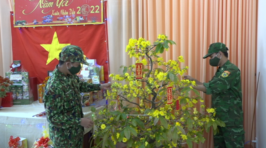 Lực lượng tuyến đầu đón Tết nơi biên giới