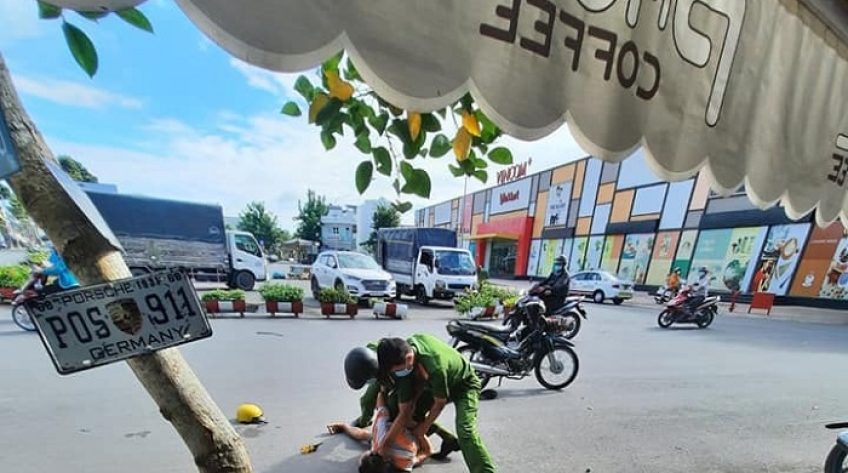 Công an Sa Đéc khống chế ngáo đá có hung khí