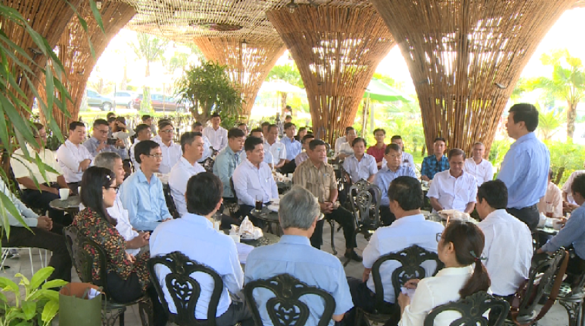 Chủ tịch UBND tỉnh động viên doanh nghiệp đoàn kết vượt khó