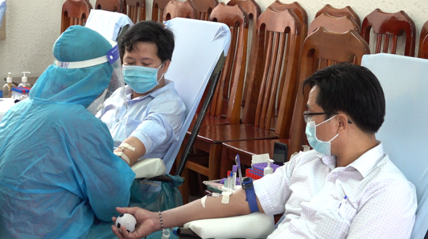 Ra mắt Ngân hàng hiến máu lưu động của ngành giáo dục