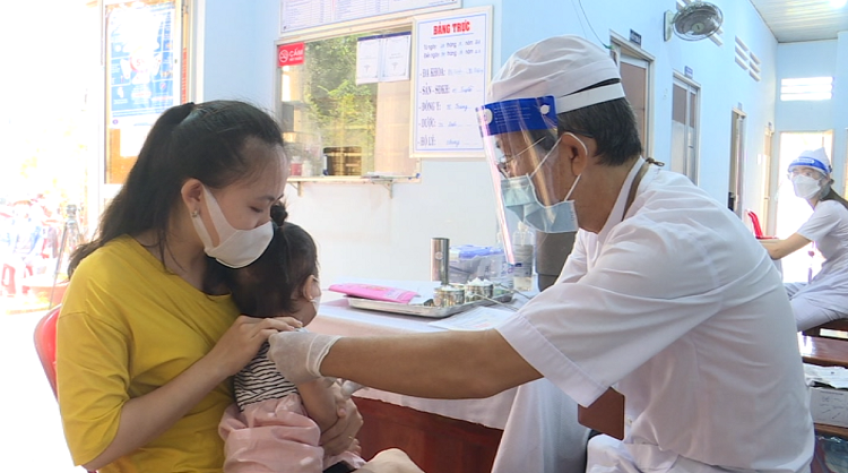 Đồng Tháp: Bắt đầu tiêm chủng mở rộng trở lại cho trẻ