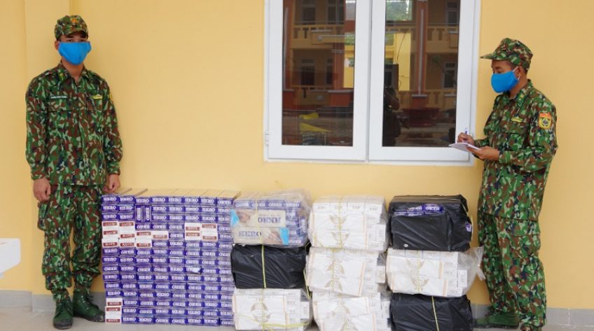 Bộ đội biên phòng khống chế nhóm buôn lậu chống cự manh động