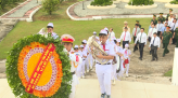 Bộ trưởng Lê Minh Hoan gặp gỡ viên chức Đài PTTH Đồng Tháp