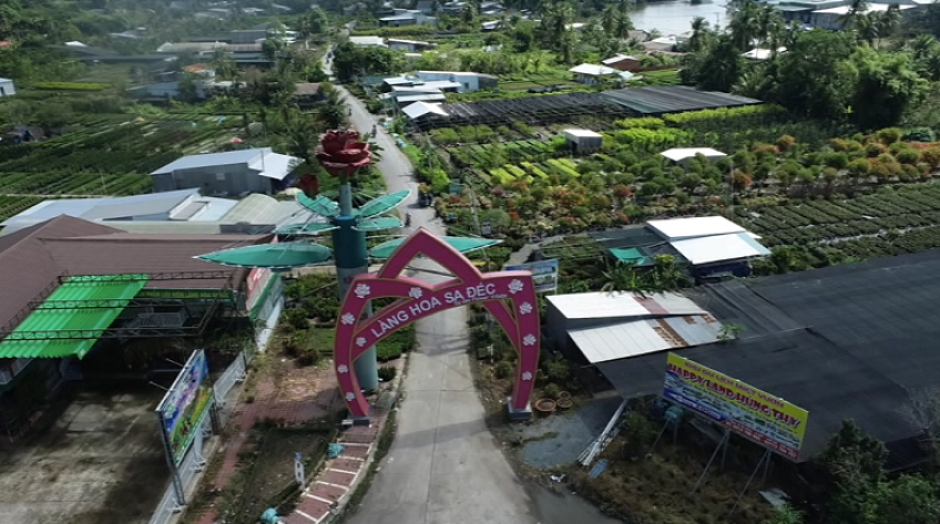 Khởi động lại du lịch làng hoa