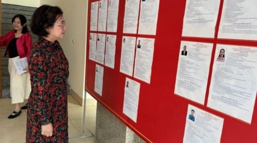 Mỗi lá phiếu có trách nhiệm là 