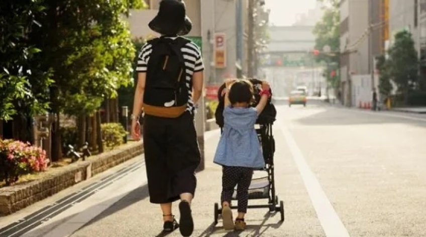 Nhật Bản lần đầu cho phép cha mẹ ly hôn nuôi con chung