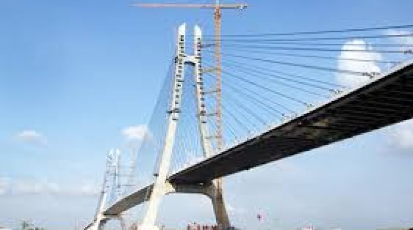 Thử tải công trình cầu Vàm Cống