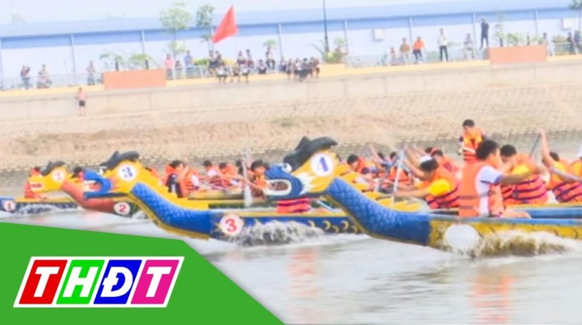 H. Hồng Ngự: Sôi nổi đua thuyền rồng mừng xuân