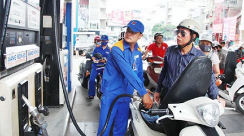 Xăng, dầu đồng loạt tăng giá