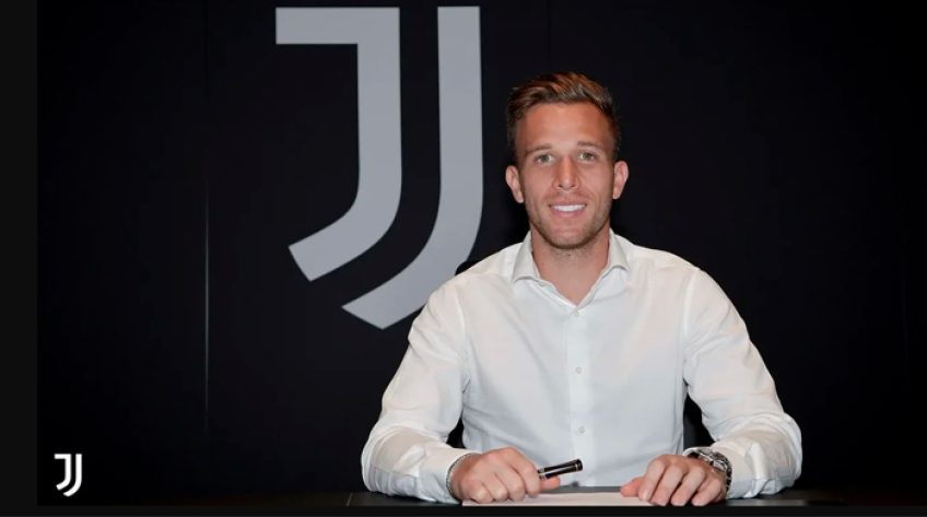 Barca đổi cầu thủ với Juventus: “Bom tấn” đầu tiên xuất hiện Hè 2020