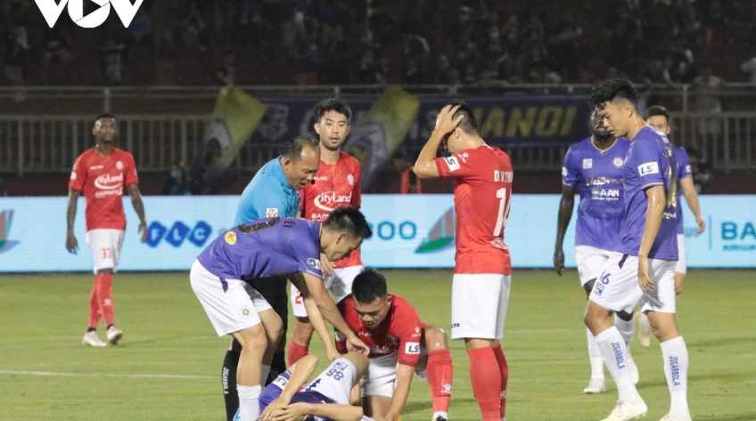 CHÍNH THỨC: Hoàng Thịnh nộp phạt 40 triệu, bị treo giò hết năm 2021