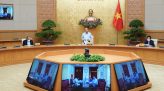 Giá xăng tiếp tục giảm lần thứ 8 liên tiếp