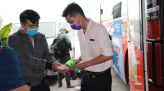 LĐLĐ tặng 1 ngàn suất quà cho công nhân khó khăn